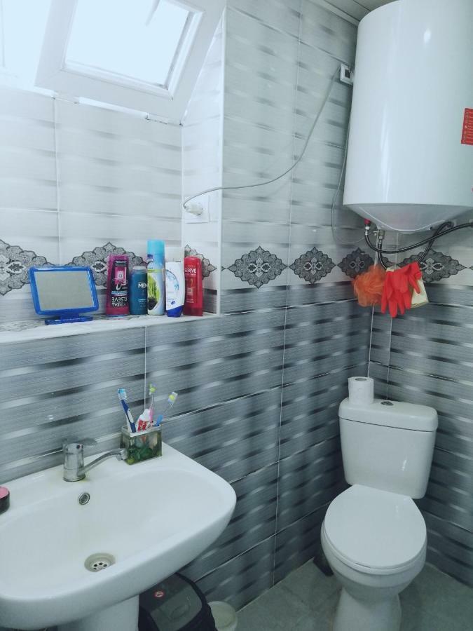 Udabno Naili Hotell Exteriör bild