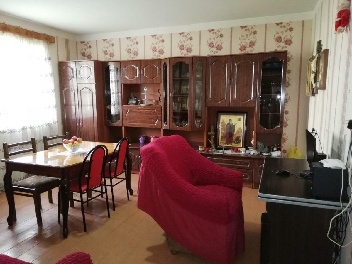Udabno Naili Hotell Exteriör bild